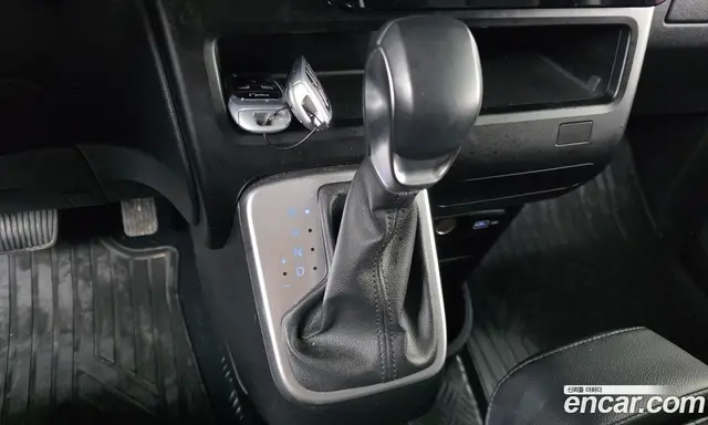 Hyundai Staria 2022 2.2 автомат (гидро), миниатюра 9 Hyundai Staria 2022 2.2 автомат (гидро), миниатюра 9