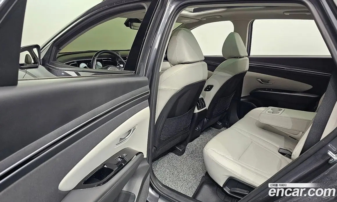 Hyundai Tucson 2023 1.6 автомат (гидро), фото 11