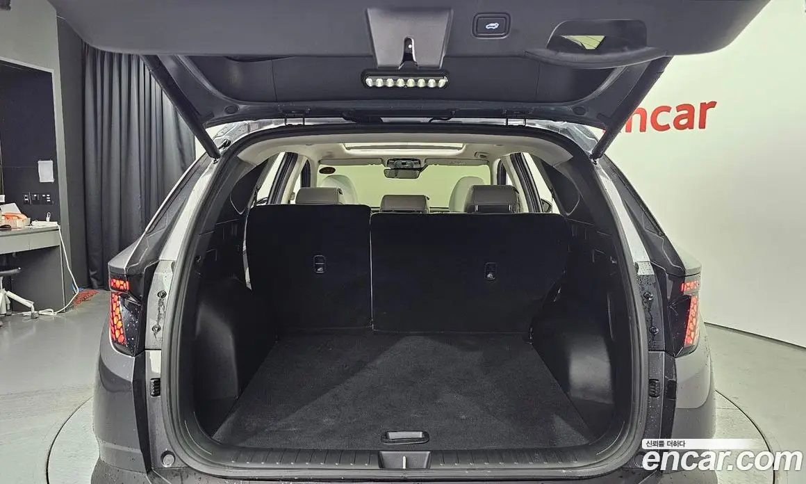 Hyundai Tucson 2023 1.6 автомат (гидро), фото 20