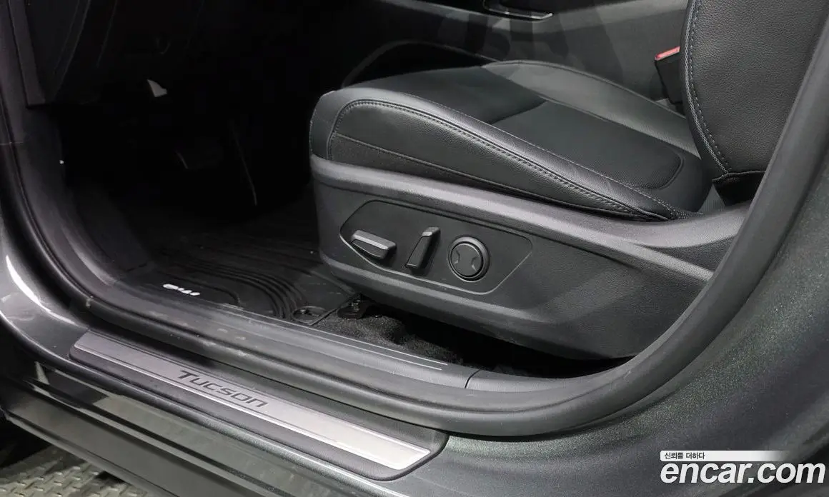 Hyundai Tucson 2023 1.6 автомат (гидро), фото 24