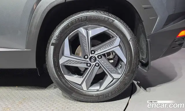 Hyundai Tucson 2023 1.6 автомат (гидро), миниатюра 7