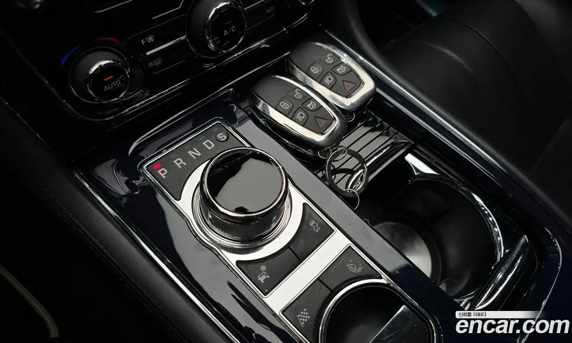 Jaguar XJ 2012 3.0 автомат (гидро), фото 9 Jaguar XJ 2012 3.0 автомат (гидро), фото 9