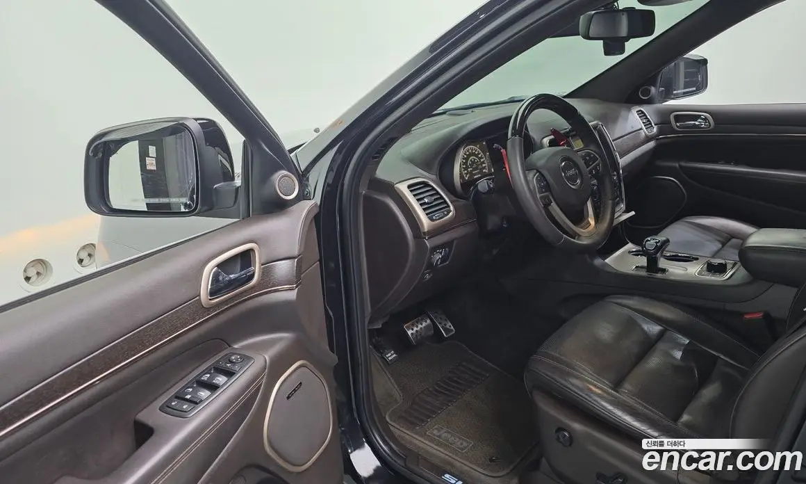 Jeep Cherokee 2015 3.0 автомат (гидро), фото 12 Jeep Cherokee 2015 3.0 автомат (гидро), фото 12