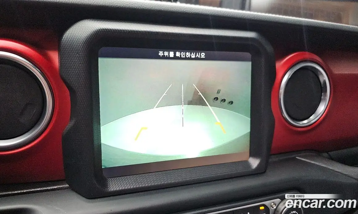 Jeep Wrangler 2019 2.0 автомат (гидро), фото 20 Jeep Wrangler 2019 2.0 автомат (гидро), фото 20