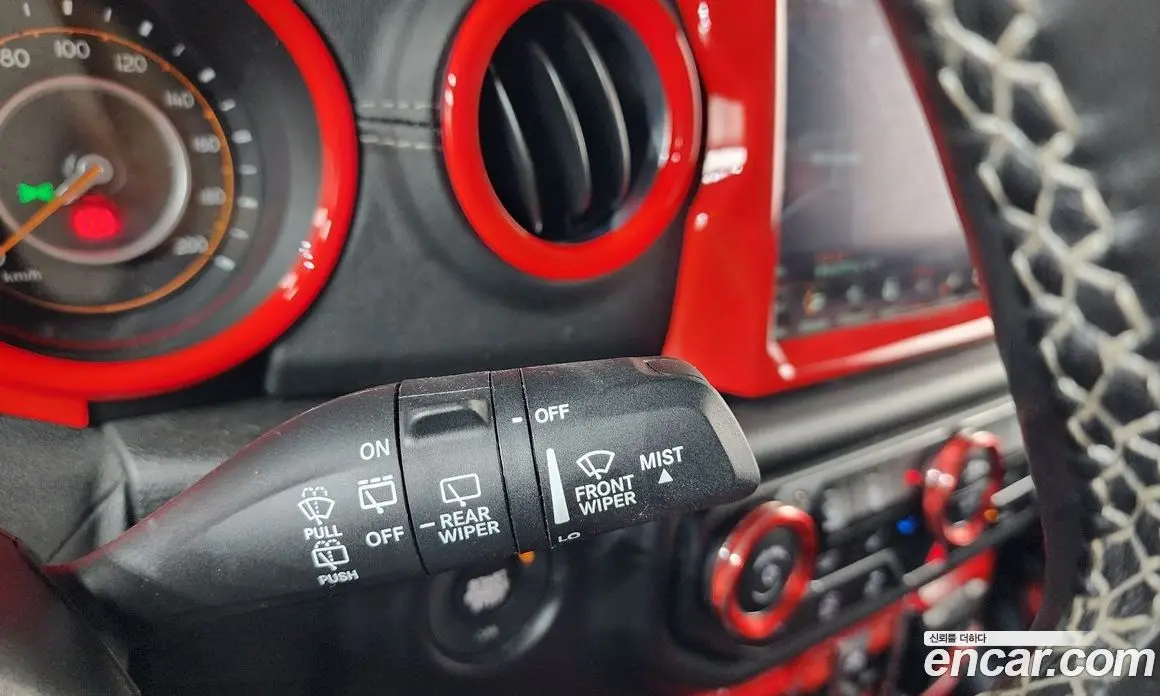 Jeep Wrangler 2021 2.0 автомат (гидро), фото 27 Jeep Wrangler 2021 2.0 автомат (гидро), фото 27