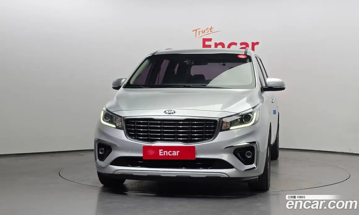 Kia Carnival 2020 2.2 автомат (гидро), фото 3 Kia Carnival 2020 2.2 автомат (гидро), фото 3