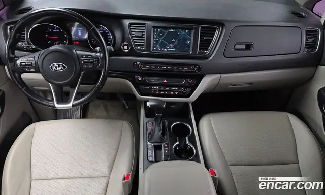 Kia Carnival 2020 2.2 автомат (гидро), миниатюра 7 Kia Carnival 2020 2.2 автомат (гидро), миниатюра 7