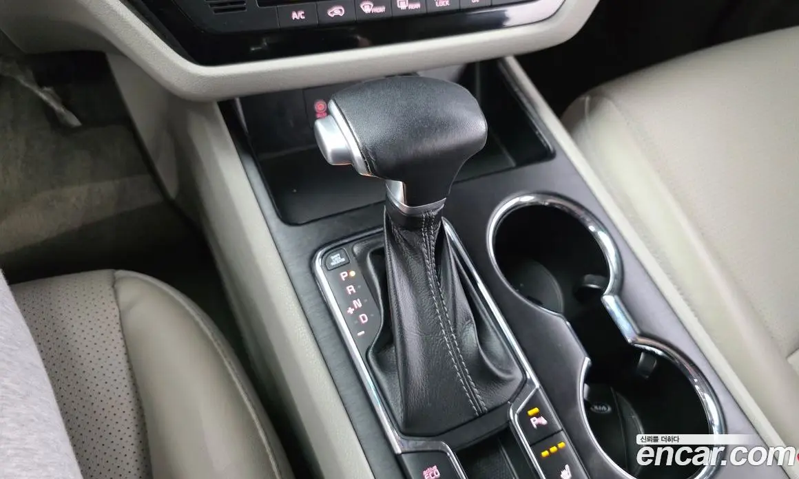 Kia Carnival 2020 2.2 автомат (гидро), фото 9 Kia Carnival 2020 2.2 автомат (гидро), фото 9
