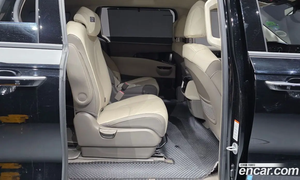 Kia Carnival 2022 3.5 автомат (гидро), фото 12
