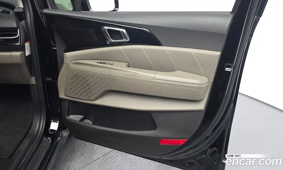 Kia Carnival 2024 1.6 автомат (гидро), фото 15 Kia Carnival 2024 1.6 автомат (гидро), фото 15