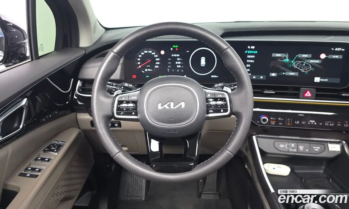 Kia Carnival 2024 1.6 автомат (гидро), фото 18 Kia Carnival 2024 1.6 автомат (гидро), фото 18