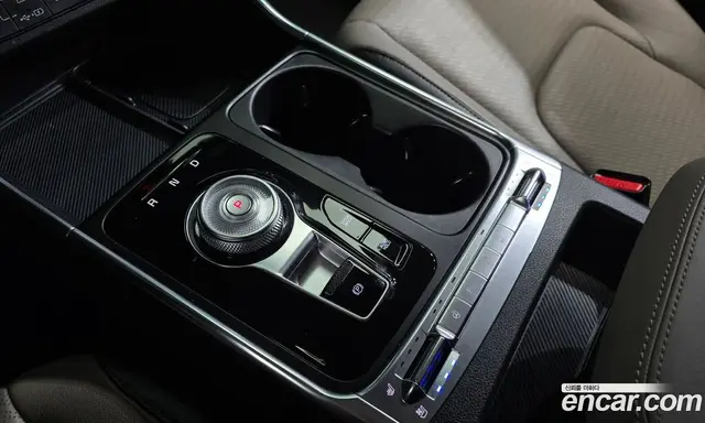 Kia Carnival 2024 2.2 автомат (гидро), миниатюра 12