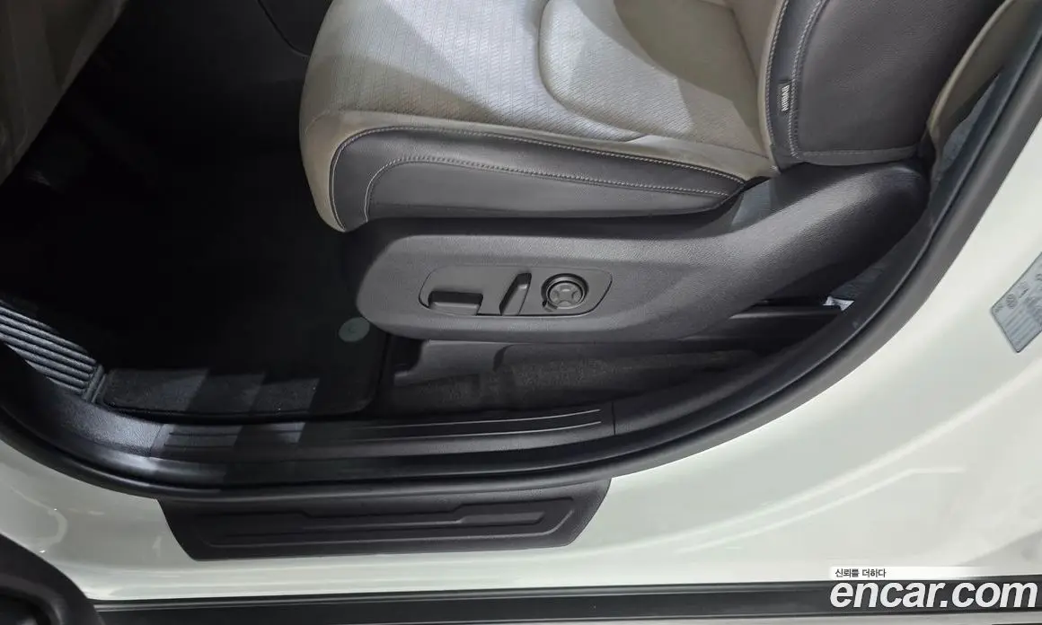 Kia Carnival 2024 2.2 автомат (гидро), фото 31 Kia Carnival 2024 2.2 автомат (гидро), фото 31