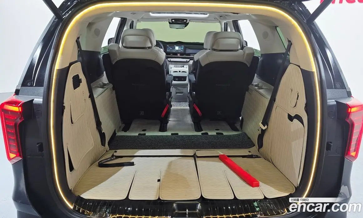 Kia Carnival 2025 1.6 автомат (гидро), фото 23