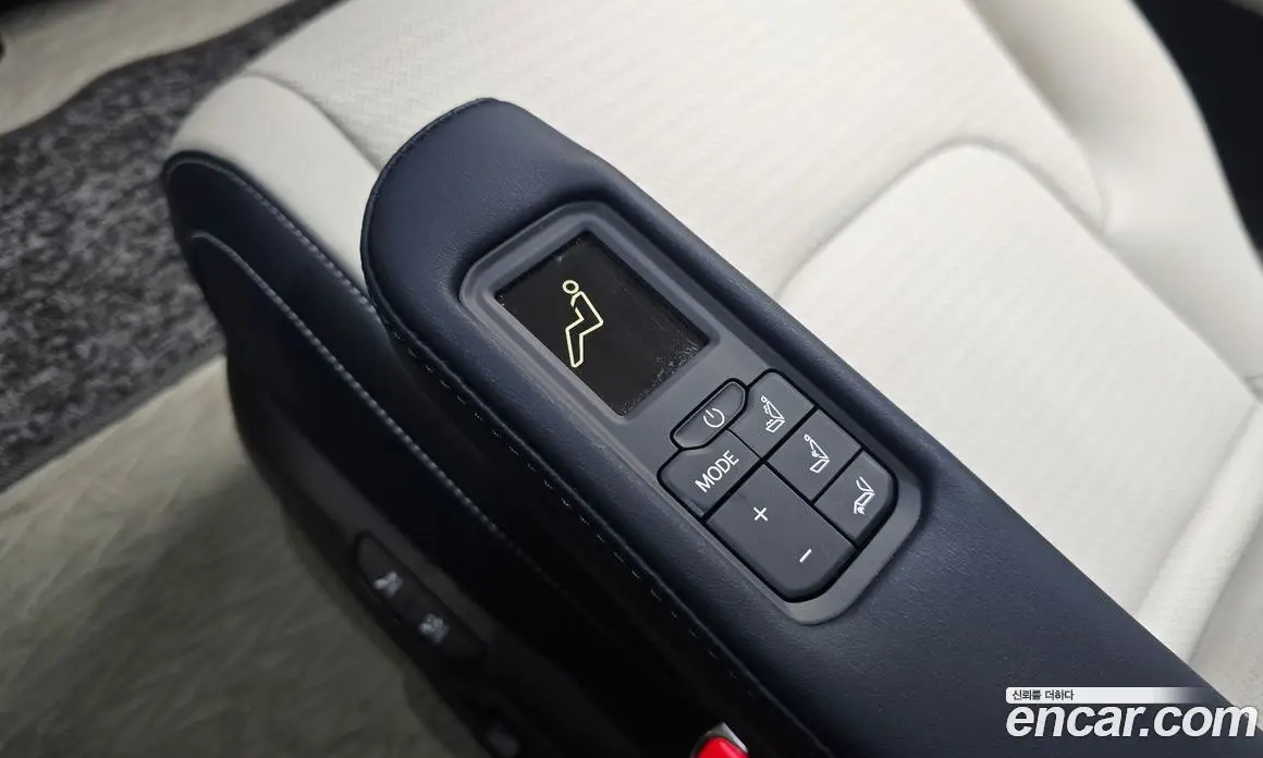 Kia Carnival 2025 1.6 автомат (гидро), фото 27