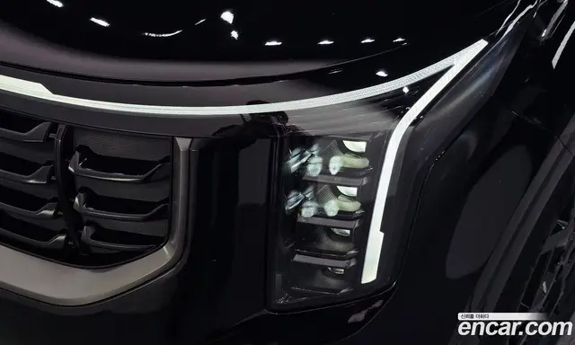 Kia Carnival 2025 1.6 автомат (гидро), миниатюра 8