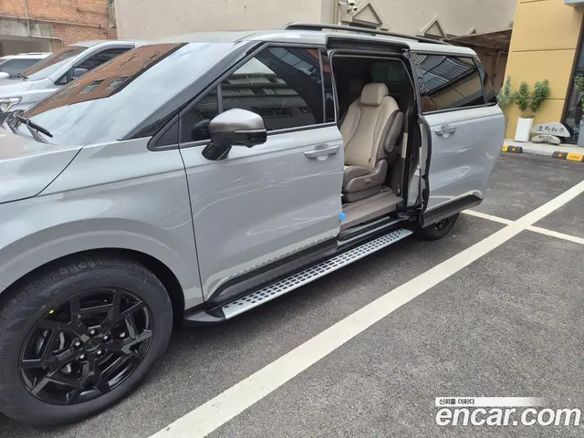 Kia Carnival 2026 1.6 автомат (гидро), миниатюра 2 Kia Carnival 2026 1.6 автомат (гидро), миниатюра 2