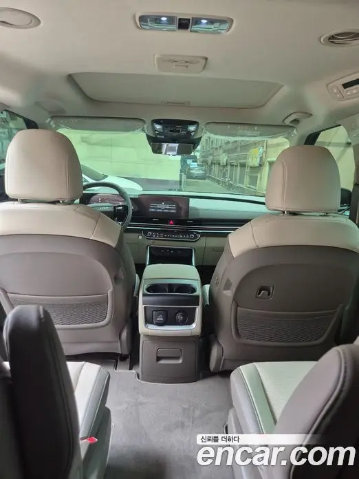 Kia Carnival 2026 1.6 автомат (гидро), фото 15 Kia Carnival 2026 1.6 автомат (гидро), фото 15