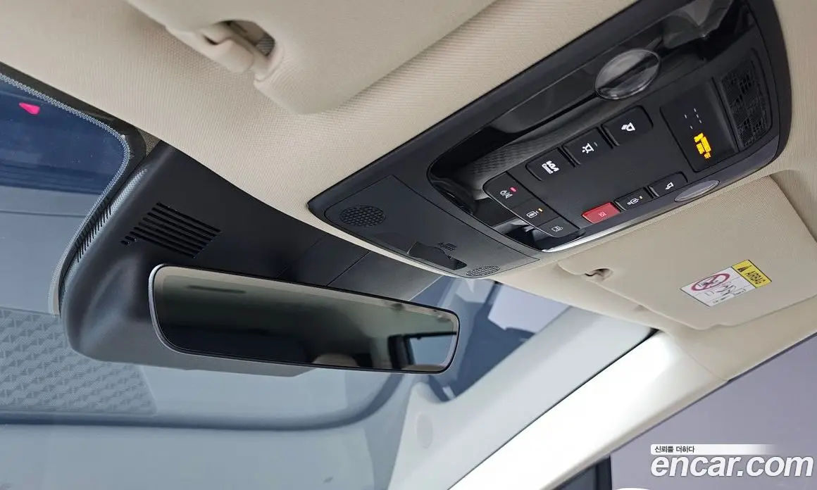 Kia Carnival 2026 1.6 автомат (гидро), фото 24