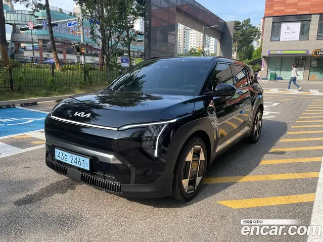 Kia EV3 2026 автомат (гидро), миниатюра 2 Kia EV3 2026 автомат (гидро), миниатюра 2