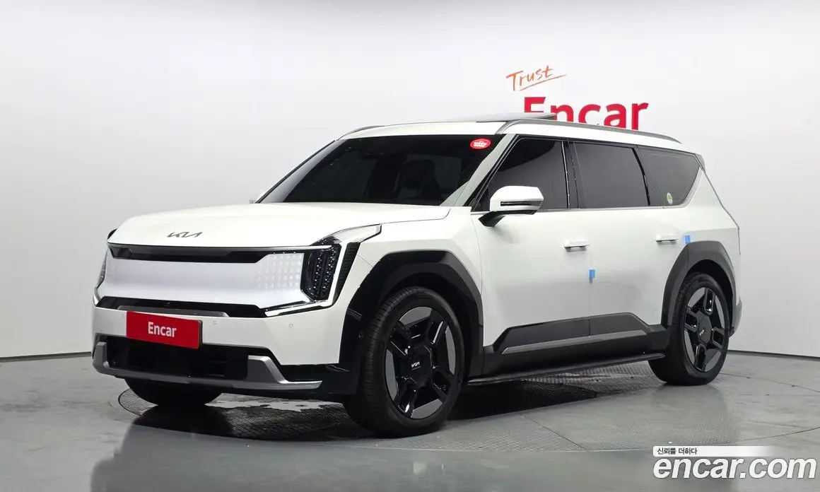 Kia EV9 2023 0.2 автомат (гидро), фото 1 Kia EV9 2023 0.2 автомат (гидро), фото 1