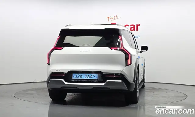 Kia EV9 2023 0.2 автомат (гидро), миниатюра 4 Kia EV9 2023 0.2 автомат (гидро), миниатюра 4