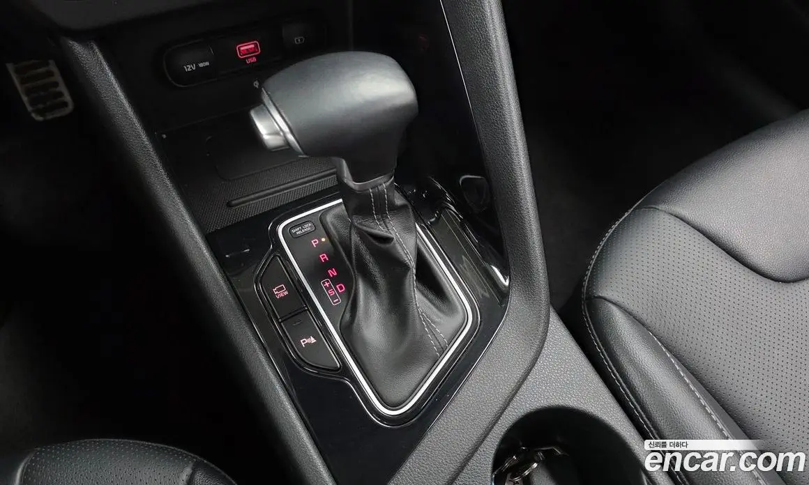Kia Niro 2021 1.6 автомат (гидро), фото 12