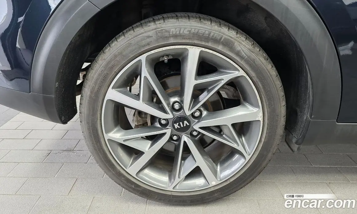 Kia Niro 2021 1.6 автомат (гидро), фото 5