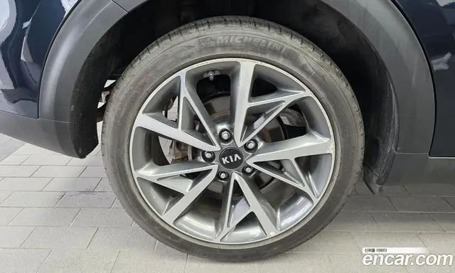 Kia Niro 2021 1.6 автомат (гидро), миниатюра 5