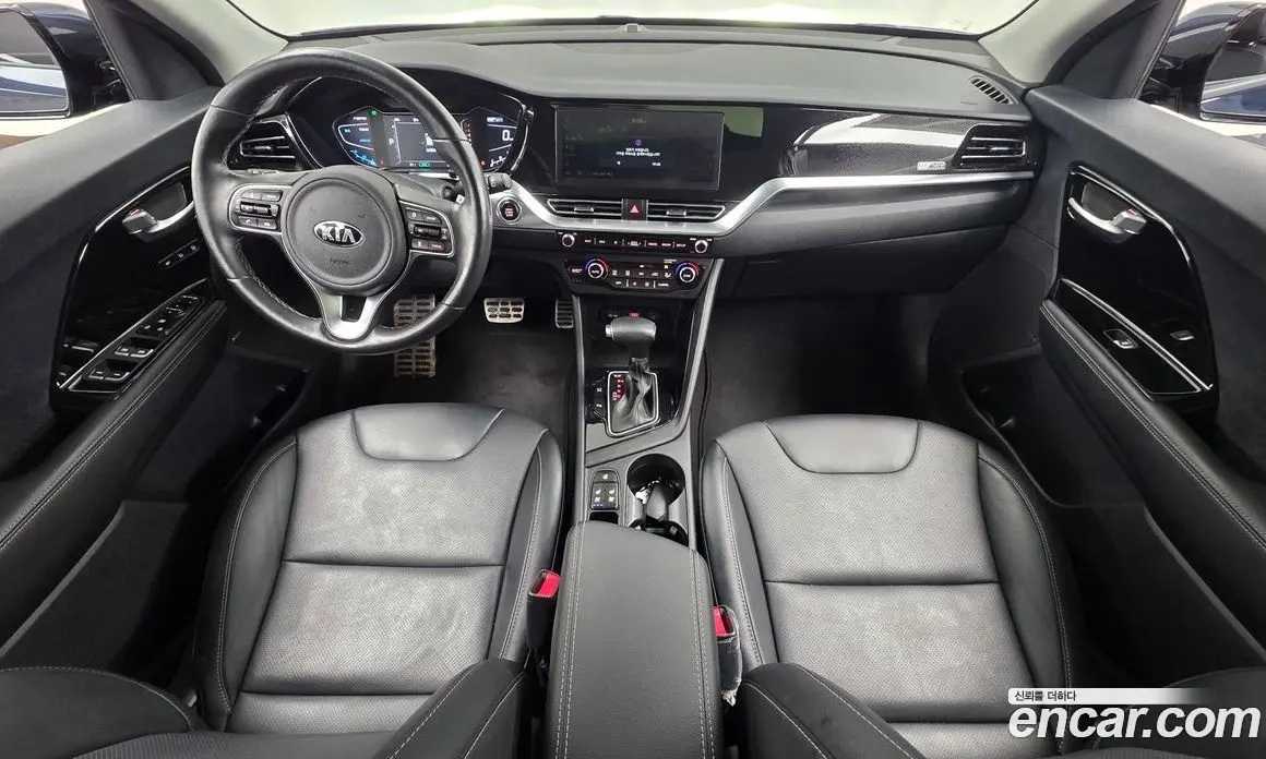 Kia Niro 2021 1.6 автомат (гидро), фото 10