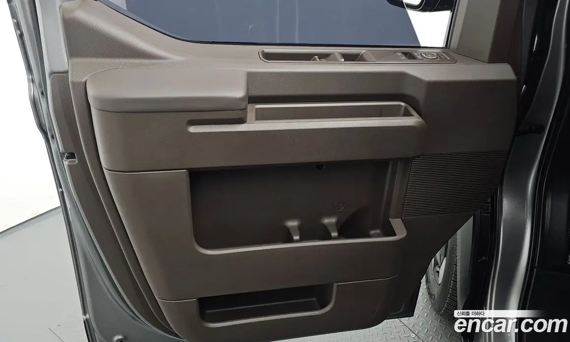 Kia PV5 2025 0.2 автомат (гидро), фото 14 Kia PV5 2025 0.2 автомат (гидро), фото 14