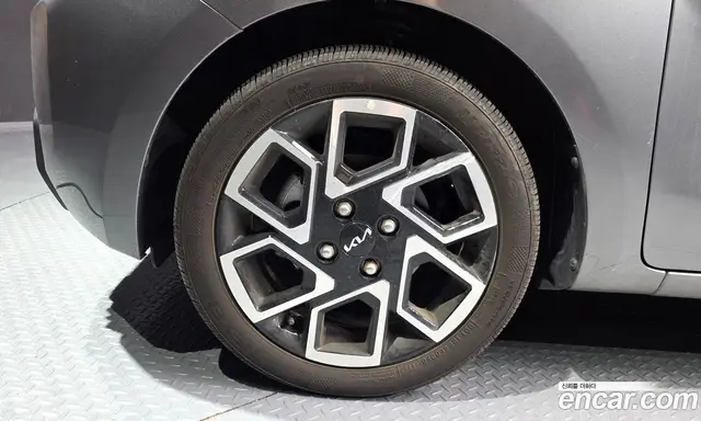 Kia Ray 2023 1.0 автомат (гидро), миниатюра 5 Kia Ray 2023 1.0 автомат (гидро), миниатюра 5