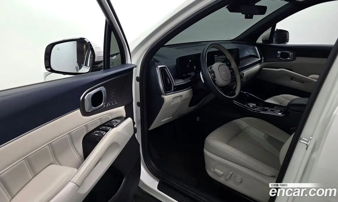 Kia Sorento 2023 1.6 автомат (гидро), фото 13