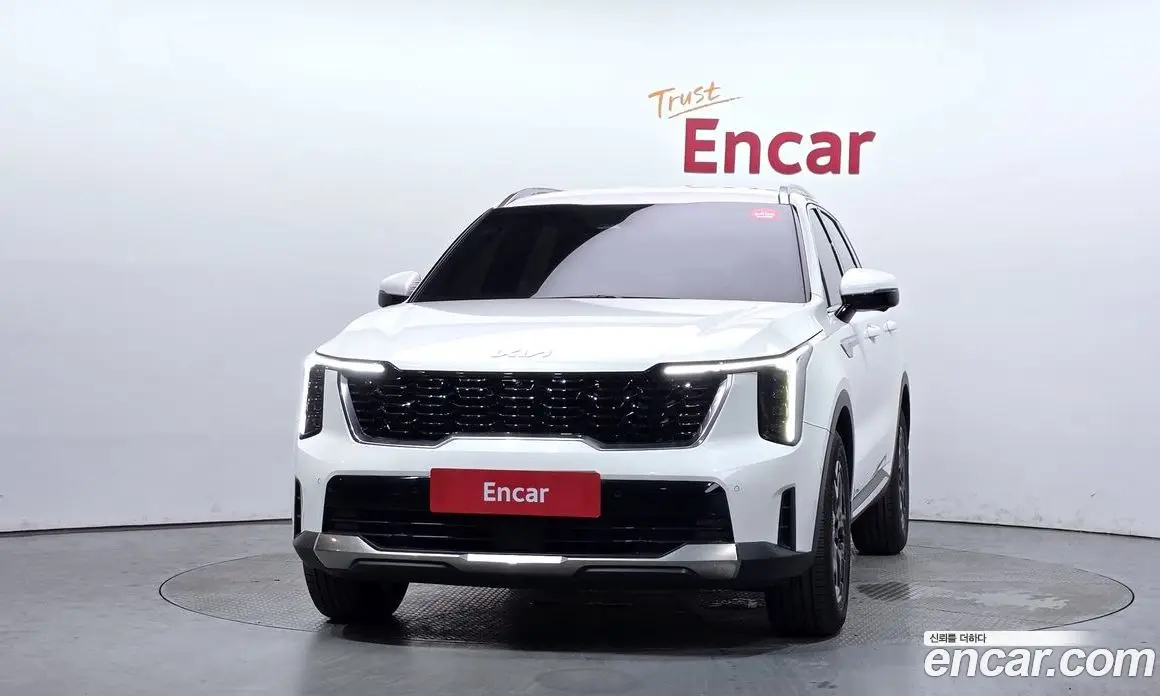 Kia Sorento 2023 1.6 автомат (гидро), фото 3