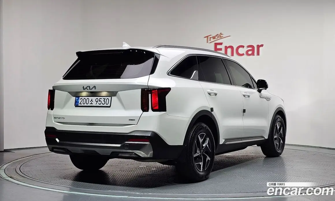 Kia Sorento 2023 1.6 автомат (гидро), фото 2 Kia Sorento 2023 1.6 автомат (гидро), фото 2