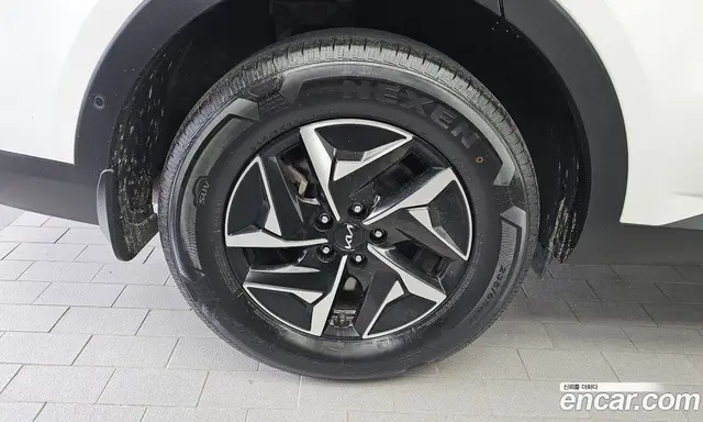 Kia Sorento 2023 1.6 автомат (гидро), миниатюра 5 Kia Sorento 2023 1.6 автомат (гидро), миниатюра 5