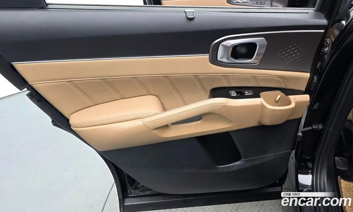 Kia Sorento 2025 2.5 автомат (гидро), фото 15 Kia Sorento 2025 2.5 автомат (гидро), фото 15