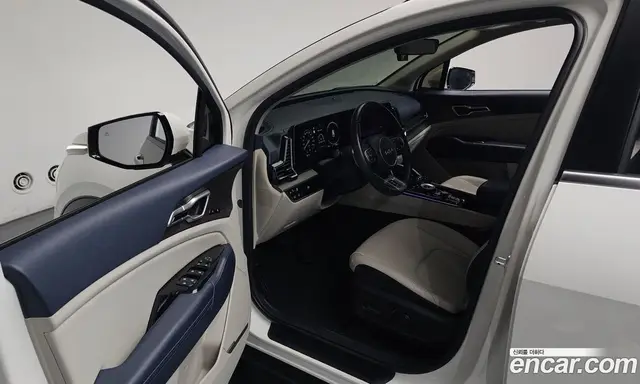 Kia Sportage 2022 1.6 автомат (гидро), миниатюра 12