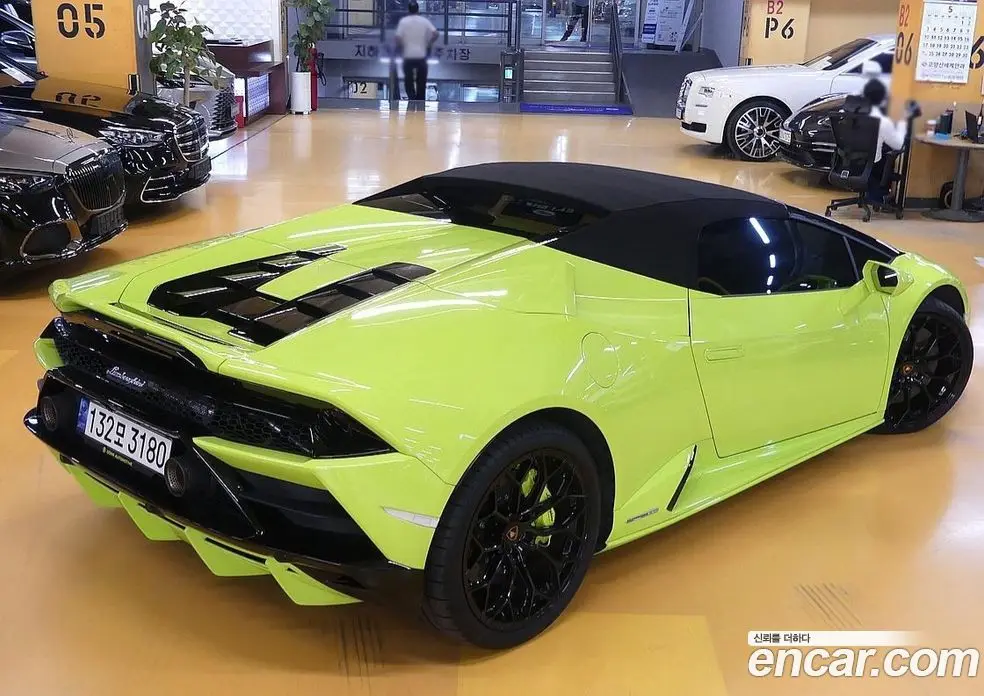 Lamborghini Huracan 2022 5.2 автомат (гидро), фото 6 Lamborghini Huracan 2022 5.2 автомат (гидро), фото 6