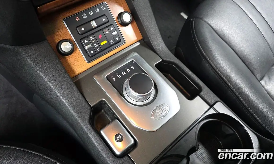 Land Rover Discovery 2013 3.0 автомат (гидро), фото 9 Land Rover Discovery 2013 3.0 автомат (гидро), фото 9