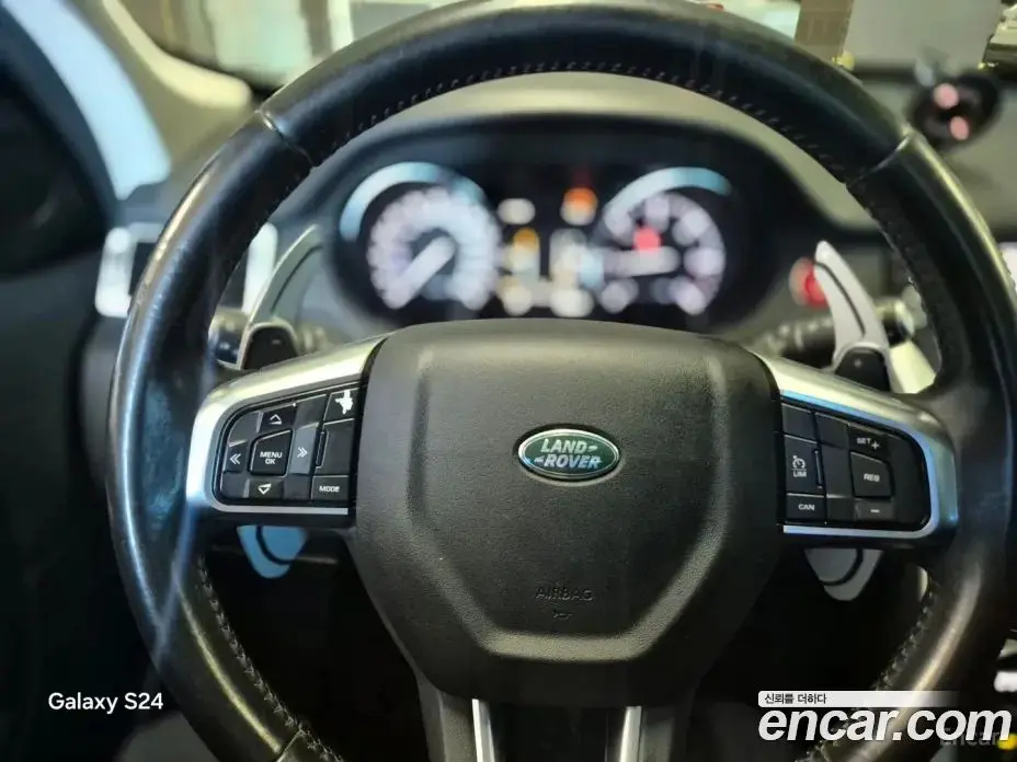 Land Rover Discovery Sport 2015 2.0 автомат (гидро), фото 18 Land Rover Discovery Sport 2015 2.0 автомат (гидро), фото 18