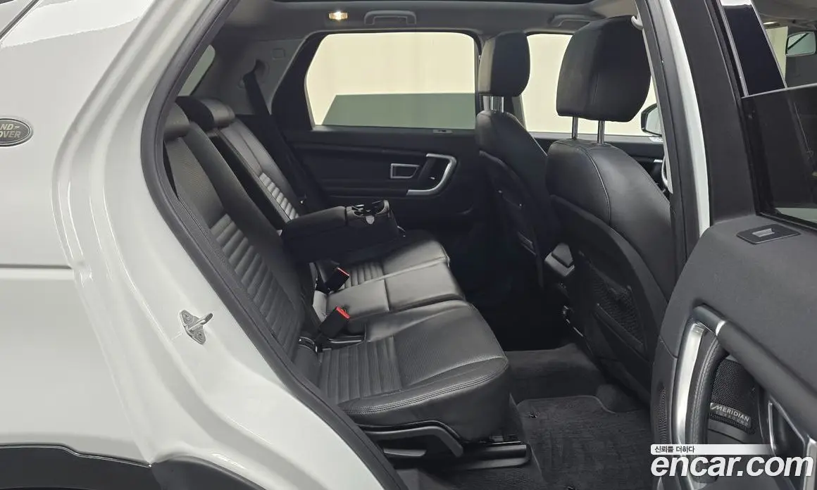 Land Rover Discovery Sport 2018 2.0 автомат (гидро), фото 16 Land Rover Discovery Sport 2018 2.0 автомат (гидро), фото 16