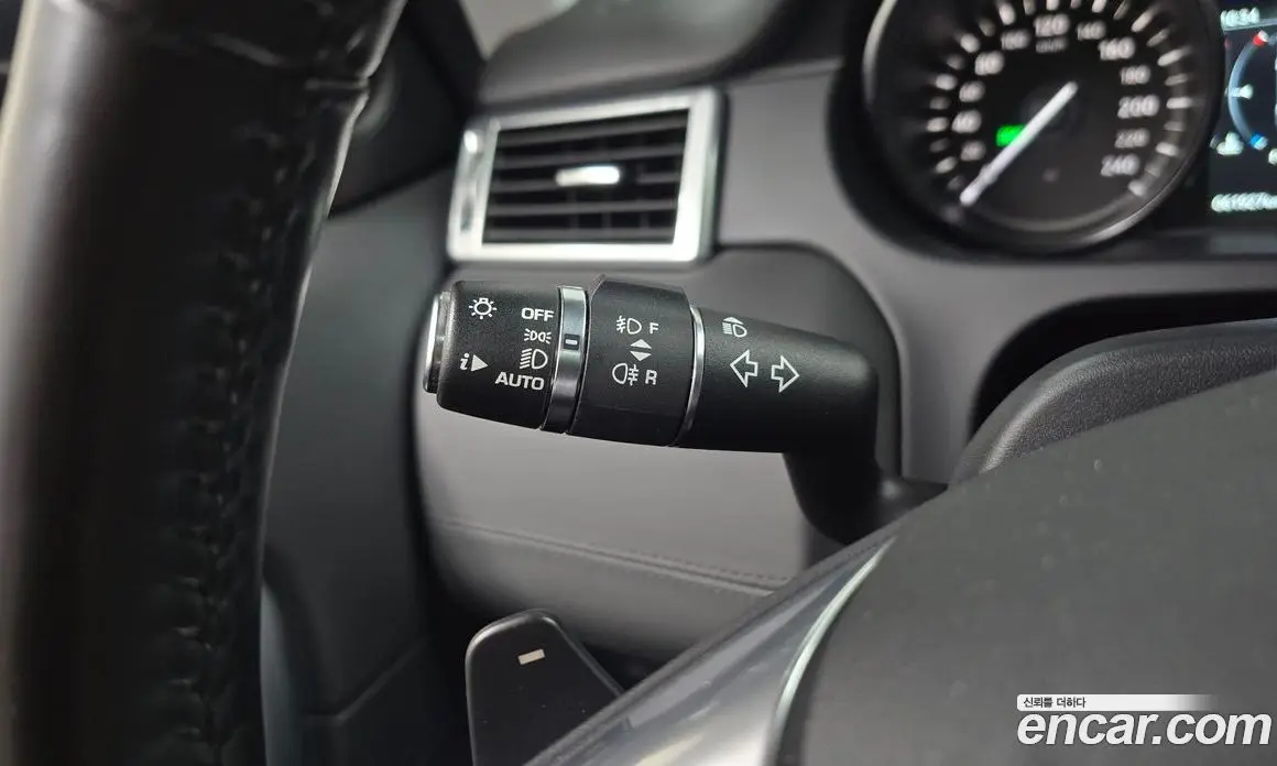 Land Rover Discovery Sport 2018 2.0 автомат (гидро), фото 31 Land Rover Discovery Sport 2018 2.0 автомат (гидро), фото 31