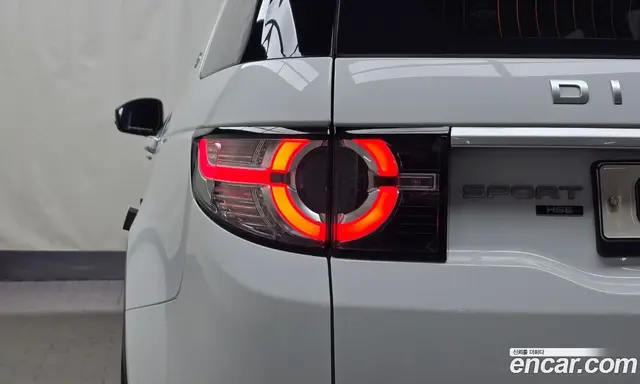 Land Rover Discovery Sport 2018 2.0 автомат (гидро), миниатюра 8 Land Rover Discovery Sport 2018 2.0 автомат (гидро), миниатюра 8