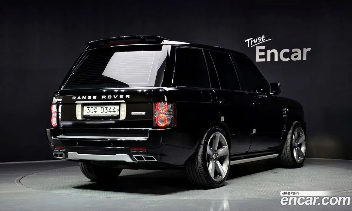Land Rover Range Rover 2010 5.0 автомат (гидро), фото 2 Land Rover Range Rover 2010 5.0 автомат (гидро), фото 2