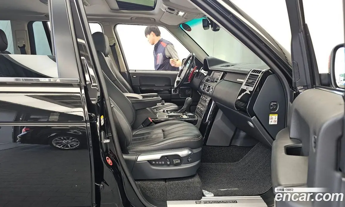 Land Rover Range Rover 2010 5.0 автомат (гидро), фото 11 Land Rover Range Rover 2010 5.0 автомат (гидро), фото 11