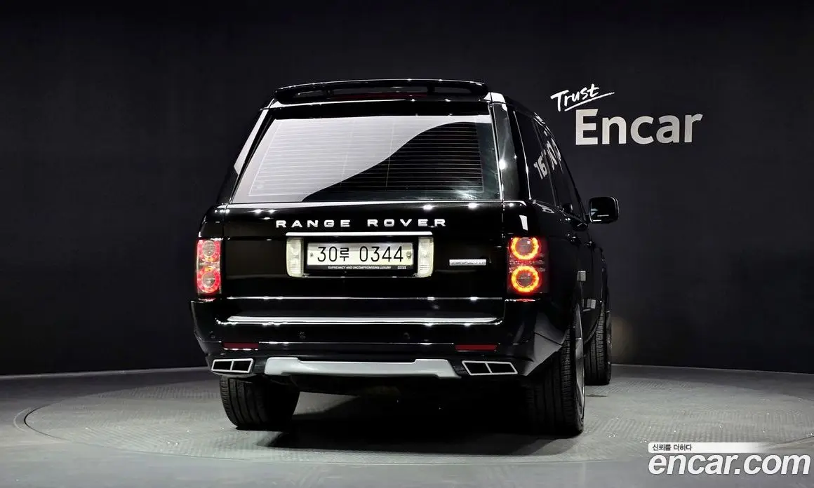 Land Rover Range Rover 2010 5.0 автомат (гидро), фото 4 Land Rover Range Rover 2010 5.0 автомат (гидро), фото 4