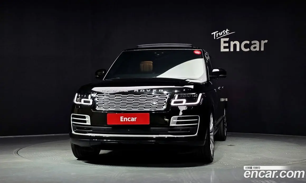 Land Rover Range Rover 2019 5.0 автомат (гидро), фото 3 Land Rover Range Rover 2019 5.0 автомат (гидро), фото 3