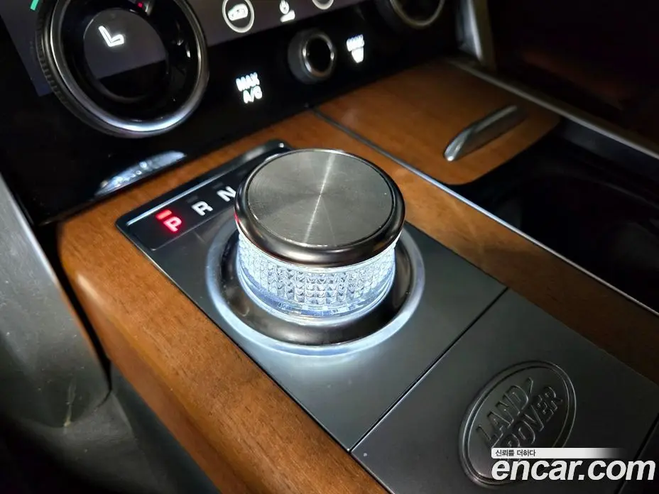 Land Rover Range Rover 2019 5.0 автомат (гидро), фото 31 Land Rover Range Rover 2019 5.0 автомат (гидро), фото 31