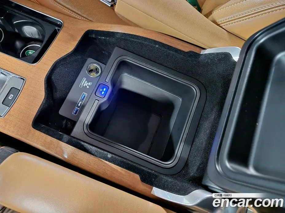Land Rover Range Rover 2019 5.0 автомат (гидро), фото 37 Land Rover Range Rover 2019 5.0 автомат (гидро), фото 37